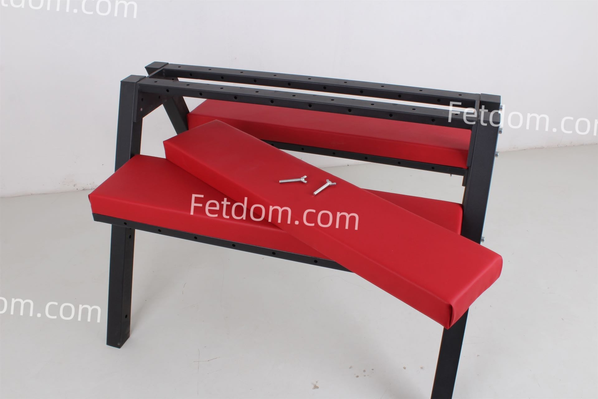 Fetdom Bondage Restraint Horse Captivity Bench Versatile BDSM Dungeon Furniture